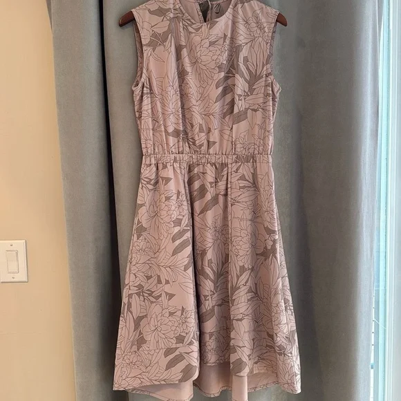Royal Robbins Spotless Traveler Dress M Pink Floral Travel Hiking UPF 50 - Picture 2 of 6